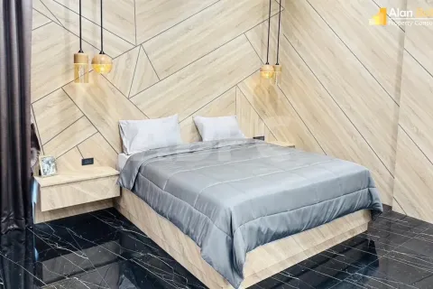 Casa de 5 dormitorios en Pattaya, Tailandia № 211537 - foto 12