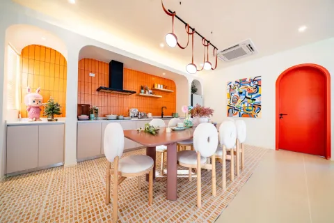 Casa de 5 dormitorios en Pattaya, Tailandia № 211536 - foto 13