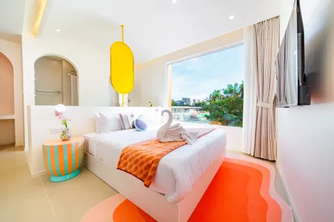 Casa de 5 dormitorios en Pattaya, Tailandia № 211536 - foto 16
