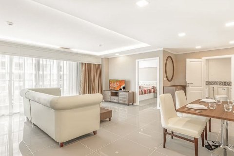 Appartement à Pattaya, Thaïlande 2 chambres № 152675 - photo 1