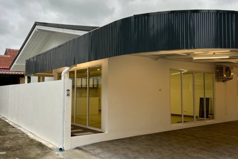 House in Phuket, Thailand 3 bedrooms № 152674 - photo 2