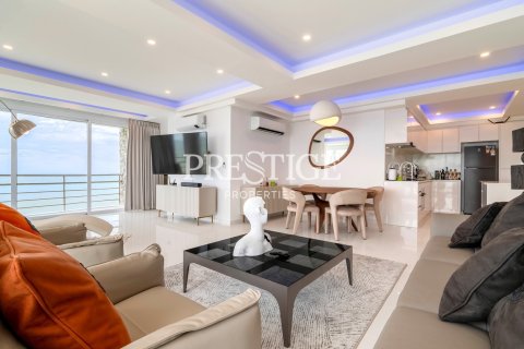 Condo in Pattaya, Thailand, 2 bedrooms № 197921 - photo 2
