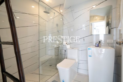 Condo in Pattaya, Thailand, 2 bedrooms № 197921 - photo 24