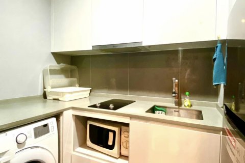 Condo in Bangkok, Thailand, 1 bedroom № 143277 - photo 8