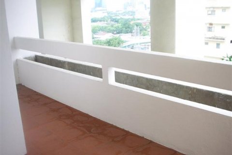 Кондоминиум с 2 спальнями в Бангкоке, Таиланд № 143282 - фото 9