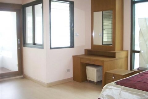 Кондоминиум с 2 спальнями в Бангкоке, Таиланд № 143282 - фото 2