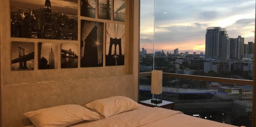 Кондоминиум с 1 спальней в Пхракханонге, Бангкок, Таиланд № 143280