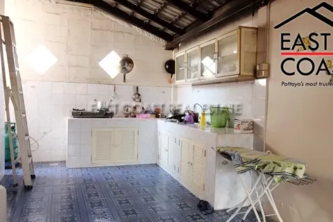 Casa de 3 dormitorios en Pattaya, Tailandia № 213147 - foto 19