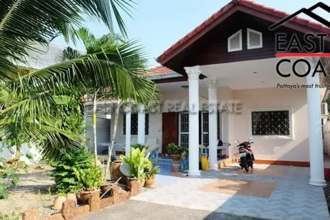 Casa de 3 dormitorios en Pattaya, Tailandia № 213147 - foto 3