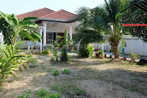 Casa de 3 dormitorios en Pattaya, Tailandia № 213147 - foto 2