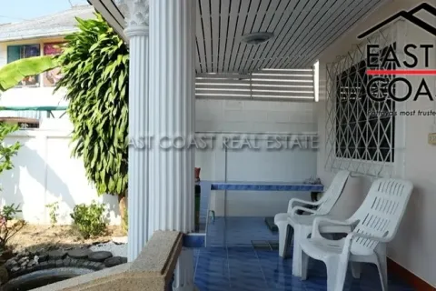 Casa de 3 dormitorios en Pattaya, Tailandia № 213147 - foto 20