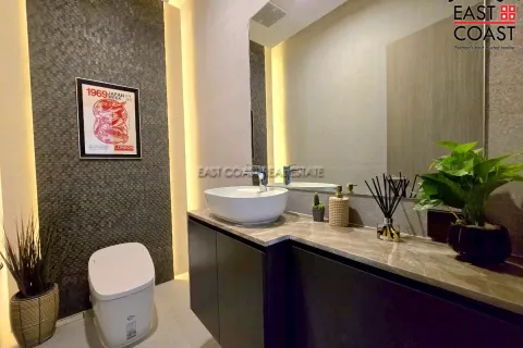 Casa de 5 dormitorios en Pattaya, Tailandia № 213149 - foto 19