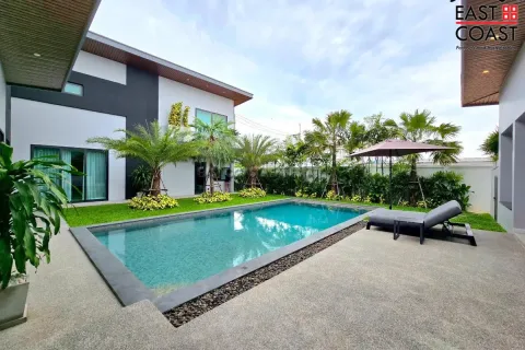 Casa de 5 dormitorios en Pattaya, Tailandia № 213149 - foto 8