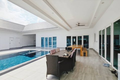 Вилла в Хуа Хине, Таиланд с 3 спальнями  № 116705 - фото 9