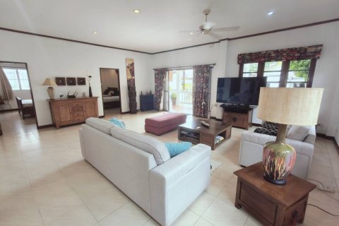 Вилла в Хуа Хине, Таиланд с 3 спальнями  № 147984 - фото 14