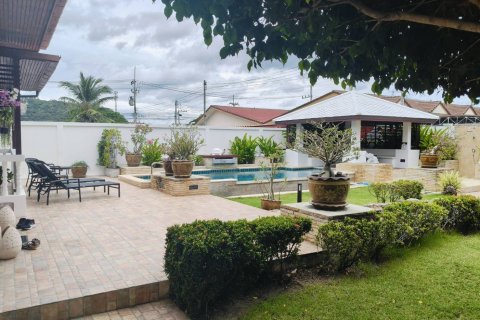 Вилла в Хуа Хине, Таиланд с 3 спальнями  № 147984 - фото 1