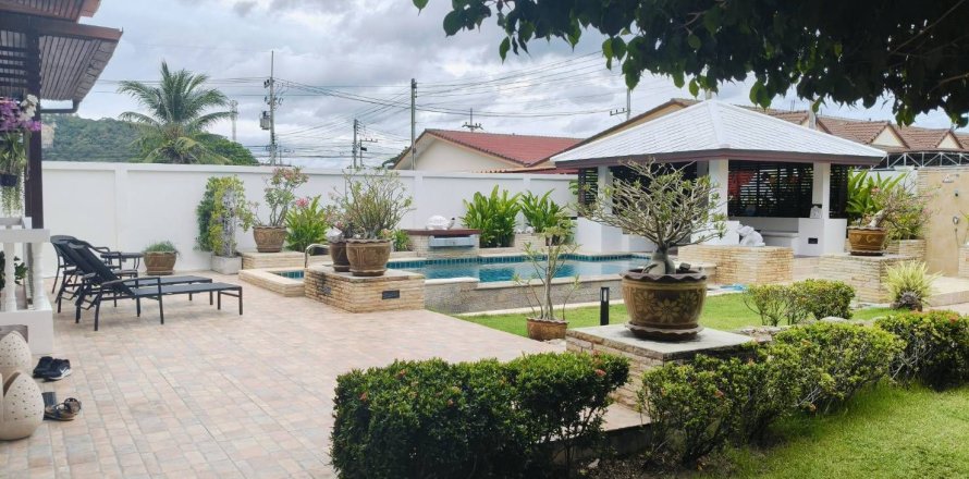 Вилла в Хуа Хине, Таиланд с 3 спальнями  № 147984