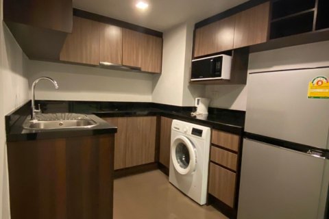 Studio dans le Condo à Khlong Toei, Bangkok, Thaïlande № 167892 - photo 4