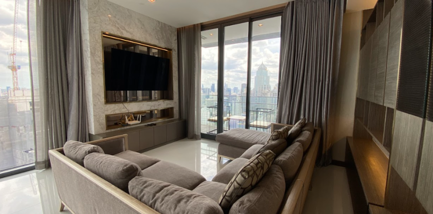 Кондоминиум с 3 спальнями в Клонг Тоэй, Бангкок, Таиланд № 167891