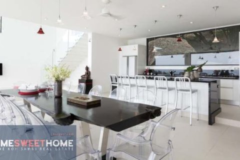Villa in Ko Samui, Thailand 7 bedrooms № 179921 - photo 9