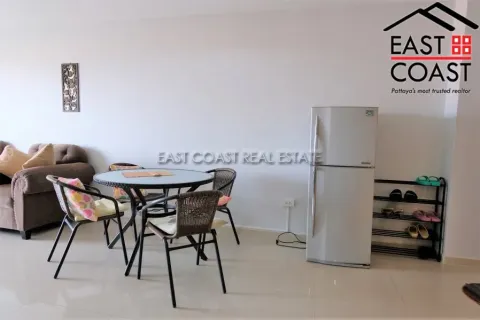 Condominio de 2 dormitorios en Jomtien Beach, Pattaya, Tailandia № 212364 - foto 5