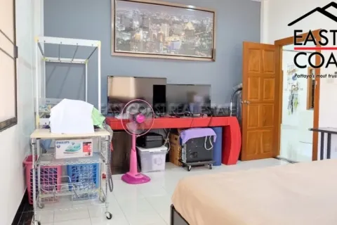 Casa de 3 dormitorios en Pattaya, Tailandia № 212362 - foto 15