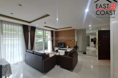 Condominio de 2 dormitorios en Jomtien Beach, Pattaya, Tailandia № 212366 - foto 2