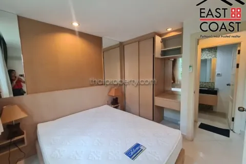 Condominio de 2 dormitorios en Jomtien Beach, Pattaya, Tailandia № 212366 - foto 6