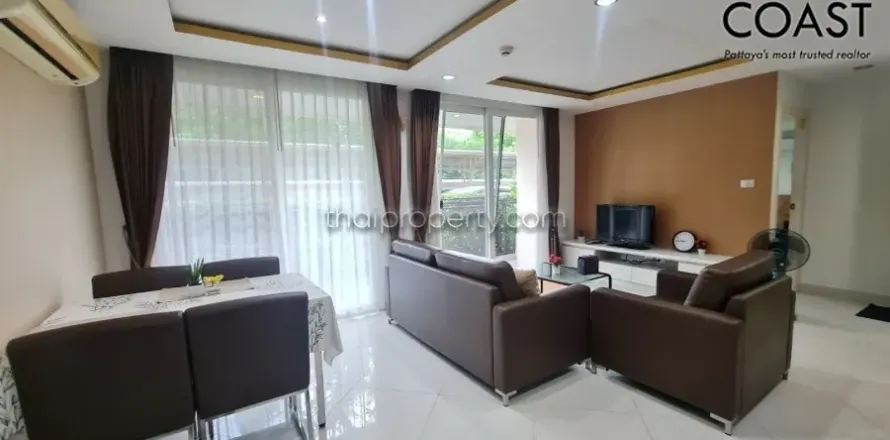 Condominio de 2 dormitorios en Jomtien Beach, Pattaya, Tailandia № 212366