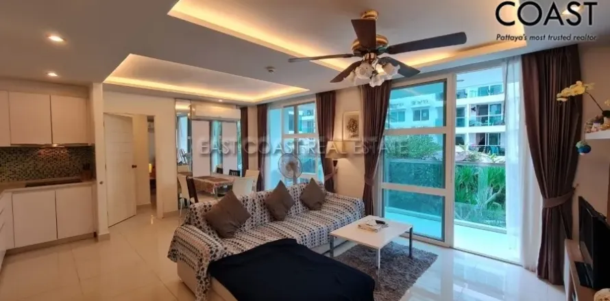 Condominio de 2 dormitorios en Jomtien Beach, Pattaya, Tailandia № 212365