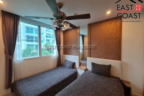 Condominio de 2 dormitorios en Jomtien Beach, Pattaya, Tailandia № 212365 - foto 21