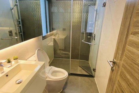 Кондоминиум с 2 спальнями в Клонг Тоэй, Бангкок, Таиланд № 145004 - фото 10