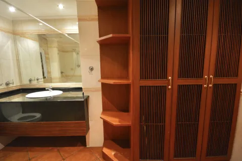 Квартира в Паттайе, Таиланд с 2 комнатами  № 155502 - фото 25