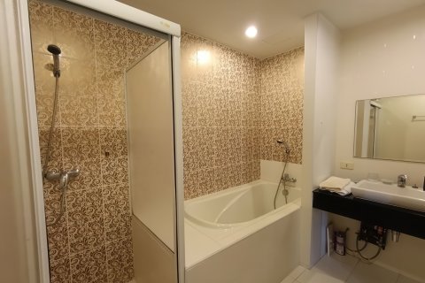 Appartement à Pattaya, Thaïlande 2 chambres № 155499 - photo 10