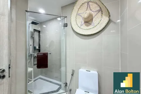 Condo in Pattaya, Thailand, 1 bedroom  № 210589 - photo 11