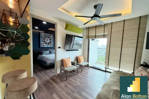 Condo in Pattaya, Thailand, 1 bedroom  № 210589 - photo 6
