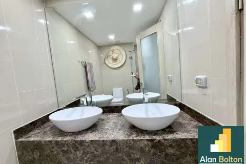 Condo in Pattaya, Thailand, 1 bedroom  № 210589 - photo 10