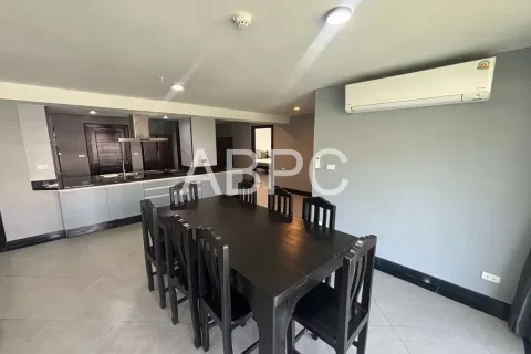 Condominio de 3 dormitorios en Pattaya, Tailandia № 210594 - foto 10