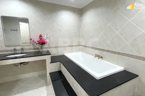 Condominio de 3 dormitorios en Pattaya, Tailandia № 210590 - foto 6