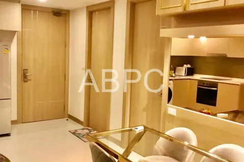 Condominio de 2 dormitorios en Jomtien Beach, Pattaya, Tailandia № 210591 - foto 5