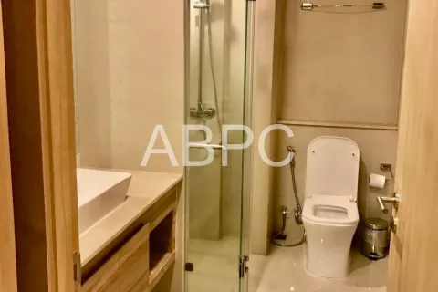 Condominio de 2 dormitorios en Jomtien Beach, Pattaya, Tailandia № 210591 - foto 4