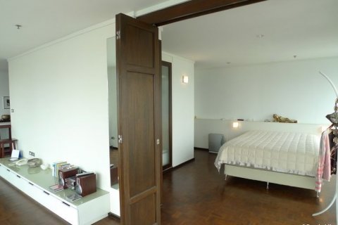 Condo à Bang Rak, Bangkok, Thaïlande, 2 chambres  № 136810 - photo 4