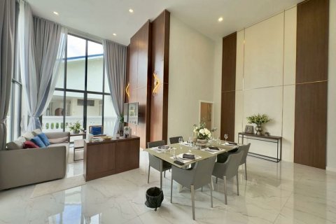 Дом в Паттайе, Таиланд с 3 спальнями  № 136812 - фото 4