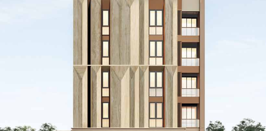 Studio in the Condo in Watthana, Bangkok, Thailand  № 148651