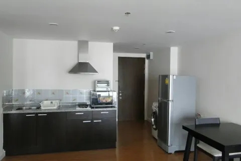 Кондоминиум с 2 спальнями в Ваттхане, Бангкок, Таиланд № 148649 - фото 2