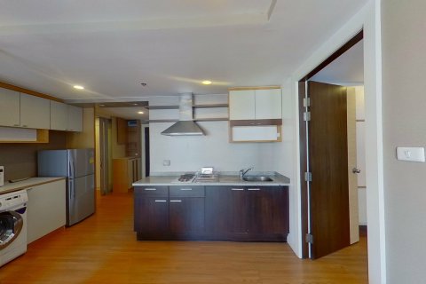 Кондоминиум с 2 спальнями в Ваттхане, Бангкок, Таиланд № 170895 - фото 5