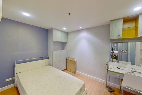 Кондоминиум с 2 спальнями в Ваттхане, Бангкок, Таиланд № 170895 - фото 3