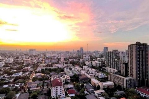 Кондоминиум с 2 спальнями в Пхая Тая, Бангкок, Таиланд № 170894