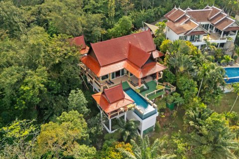 House in Kathu, Thailand 4 bedrooms № 170892 - photo 2