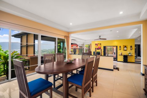 House in Kathu, Thailand 4 bedrooms № 170892 - photo 14